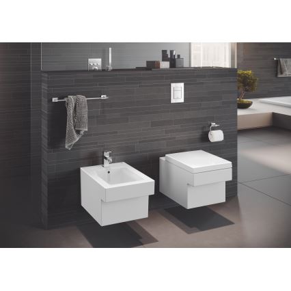 GROHE 37535000 - Tipka za ispiranje SKATE COSMOPOLITAN S 130 × 172 mm krom