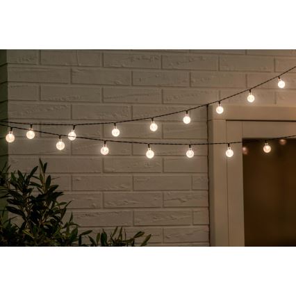 Grundig - LED solarni lanac s prigušivanjem 50xLED/8 funkcija 9,35m topla bijela 1200 mAh IP44 + daljinski upravljač