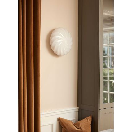 Halo Design 739547 - Zidna svjetiljka TWIST 3xG9/28W/230V Ø 35 cm bijela/mesing