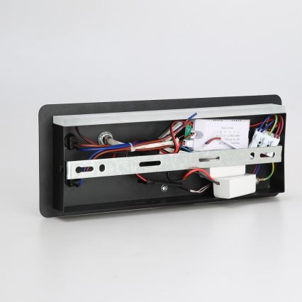 Immax 08288L - LED Zidna reflektorska svjetiljka s policom, USB portom i bežičnim punjenjem Be PREPARE LED/3W/230V + LED/3W crna