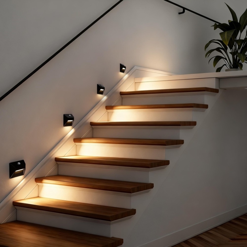 LED punjiva svjetiljka za stubište s senzorom pokreta i sumraka STEP LIGHT LED/0,3W/3,7V 2200 mAh IP53 crna