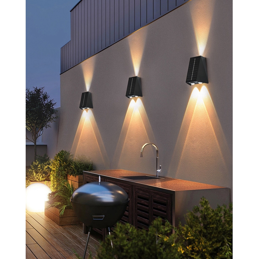 LED Solarna zidna svjetiljka sa senzorom LED/2W/5V IP54 1300 mAh