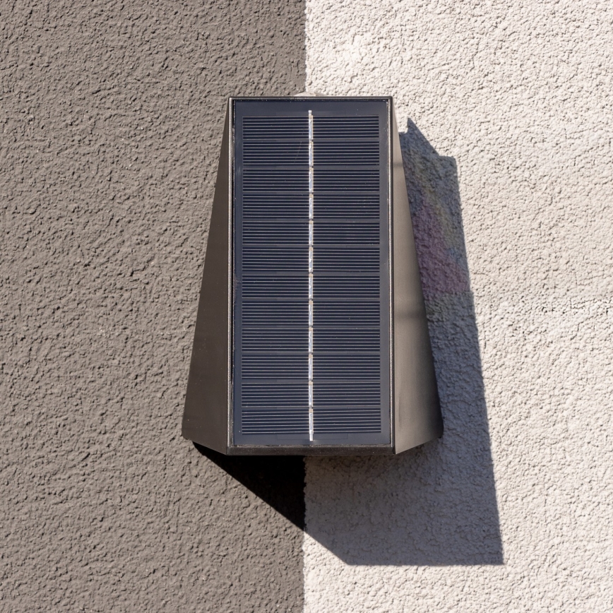 LED Solarna zidna svjetiljka sa senzorom LED/2W/5V IP54 1300 mAh