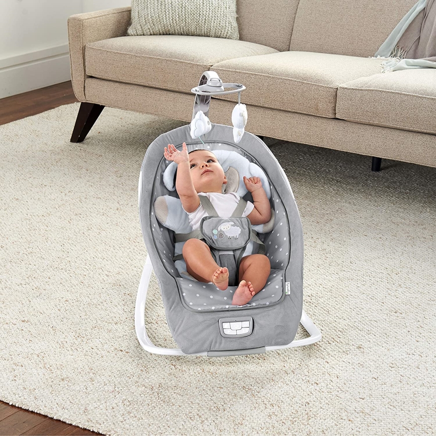 Ingenuity - Dječja njihaljka s melodijom CUDDLE LAMB 3xLR14