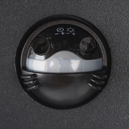 LED vanjsko zidno svjetlo s detektorom pokreta i sumraka REKA LED/7W/230V IP54 antracit okruglo