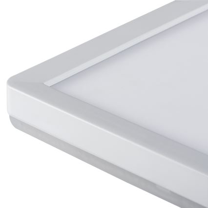 LED Stropna svjetiljka za kupaonicu AZPO LED/22W/230V 42x42 cm IP54 bijela