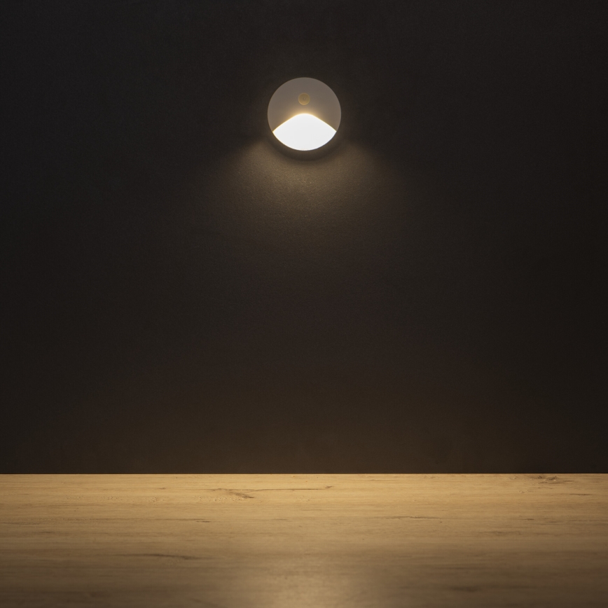 LED svjetiljka za stepenište s senzorom pokreta i sumraka EXIN LED/2,5W/230V 3000K IP65 bijela okrugla