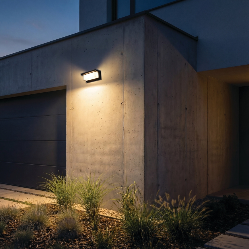 Vanjsko zidno svjetlo LERTO 1xE27/15W/230V IP54 crno