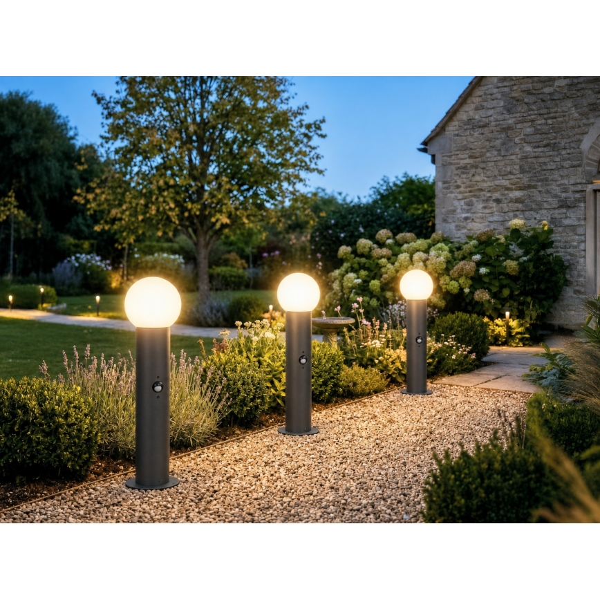 Vanjska lampa sa senzorom pokreta i sumraka STONO 1xE27/15W/230V 50 cm IP65 antracit
