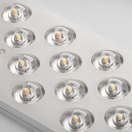 LED stropna svjetiljka s prigušivanjem LIXAN LED/65W/230V 3000-6500K promjer 48,6 cm bijela/srebrna + daljinski upravljač