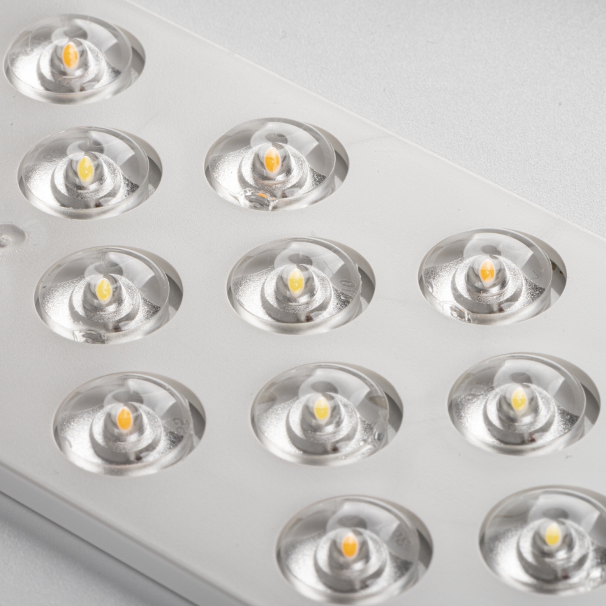 LED stropna svjetiljka s prigušivanjem LIXAN LED/65W/230V 3000-6500K promjer 48,6 cm bijela/srebrna + daljinski upravljač