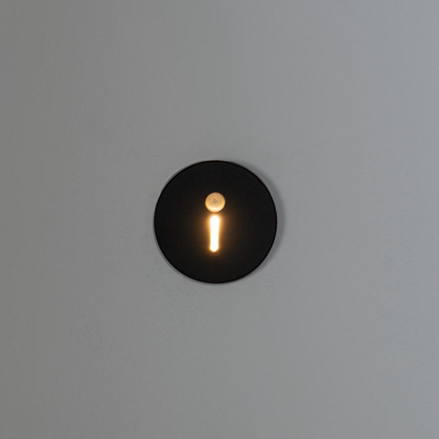 LED svjetiljka za stepenište sa senzorom pokreta i sumraka MAGNIK LED/1,7W/230V 2700/3300/3900/4600/5700K crna okrugla