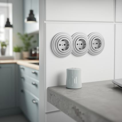 Kliklap - Trostruka retro kućna utičnica s okvirom SCHUKO 230V, keramička, bijela
