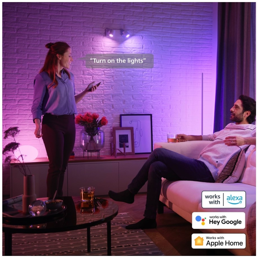 KOMPLET 4x LED RGBW prigušivih žarulja Philips Hue WHITE AND COLOR AMBIANCE GU5,3/MR16/6,3W/12V 2000-6500K