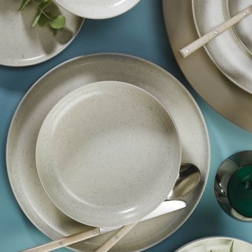 Komplet posuđa 16 kom. bež/porculan