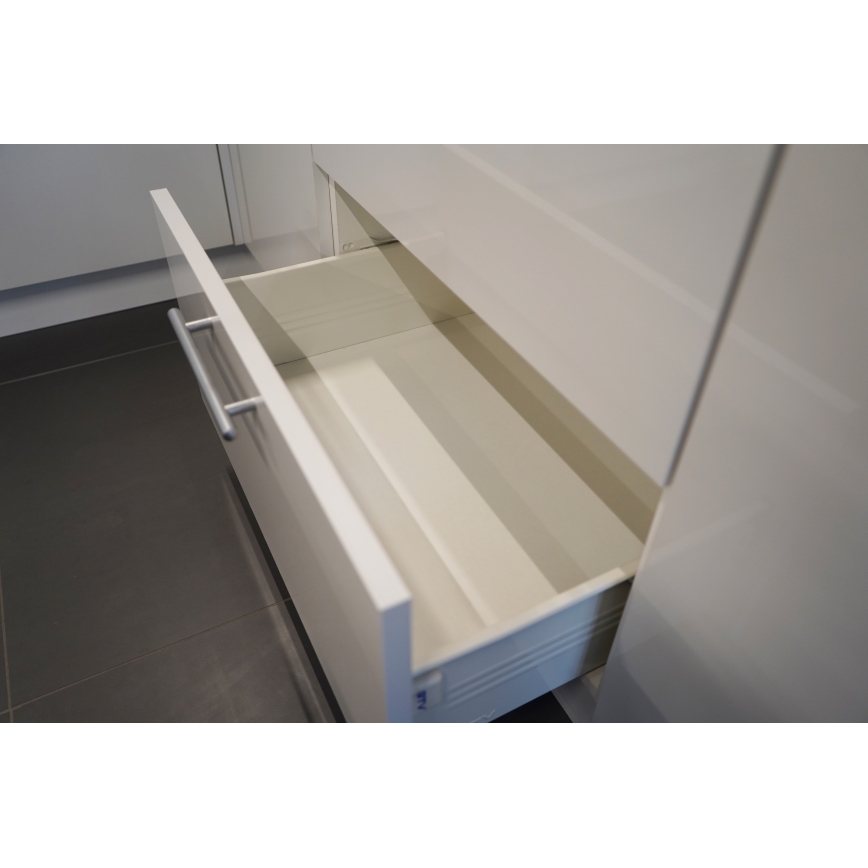 Kuhinjska garnitura CELESTE 240 cm sjajna bijela