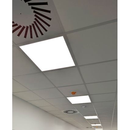 LED prigušivi ugradni panel za kupaonicu STELLA LED/28/32/36/40W/230V 59,5x59,5 cm CRI 90 IP44 bijela