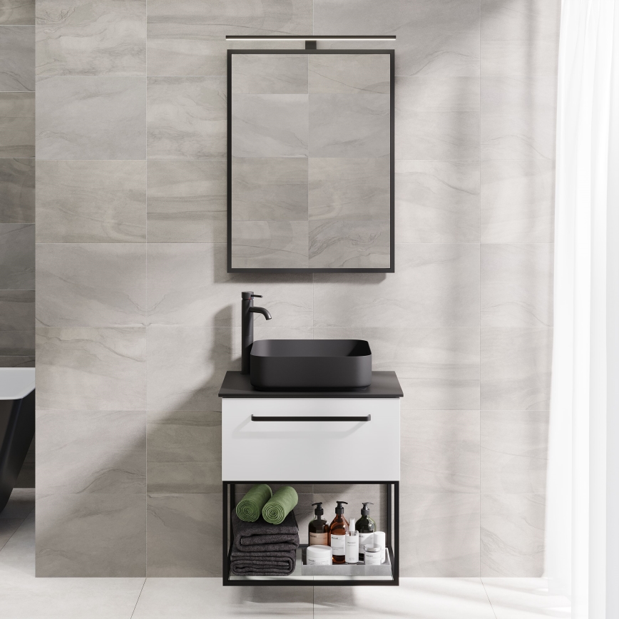 Kupaonsko ogledalo BORGSTED 60x80 cm, crno