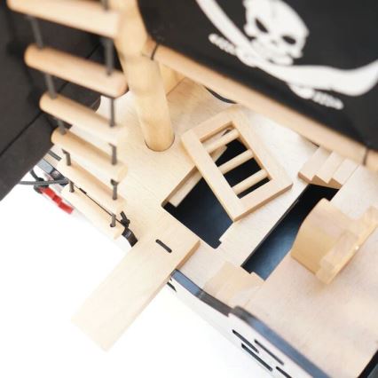 Le Toy Van - Piratski brod Barbarossa