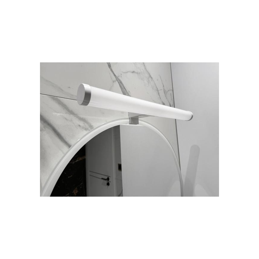 LED kupaonska rasvjeta za ogledalo LED/10W/230V 45 cm IP44 bijela