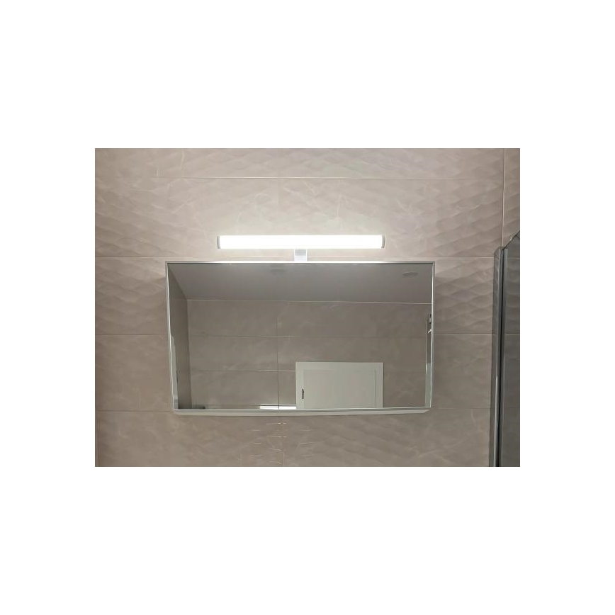 LED kupaonsko osvjetljenje za ogledalo LED/12W/230V 59,5 cm IP44 bijela