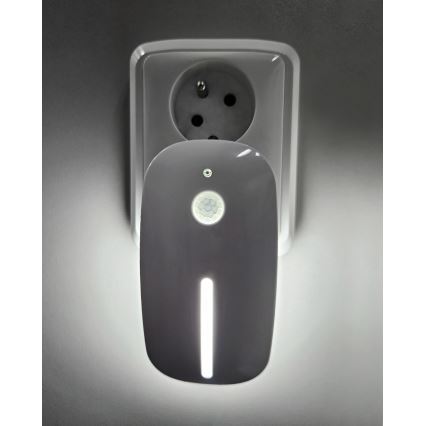 LED Noćno svjetlo sa senzorom LED/1W/230V bijela