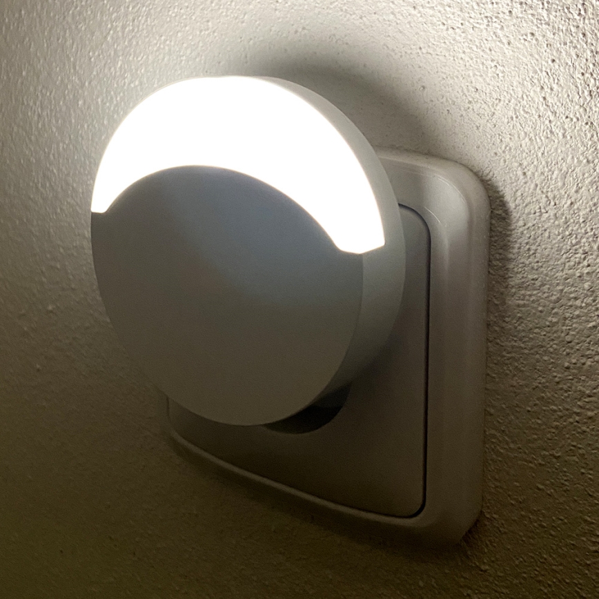 LED Noćno svjetlo sa senzorom SAMSUNG CHIP LED/0,5W/230V 65mm 4000K okruglo