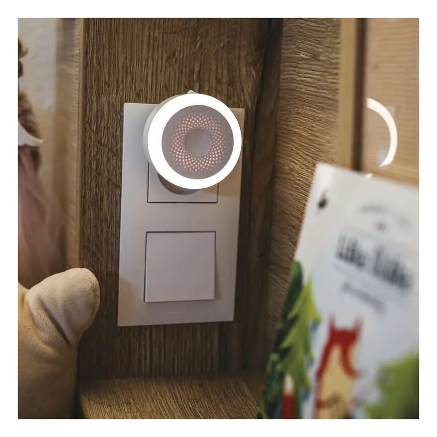 LED orijentacijsko svjetlo za utičnicu LED/0,5W/230V