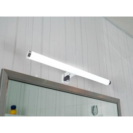 LED osvjetljenje za kupaonsko ogledalo LED/10W/230V 45 cm IP44 sjajni krom