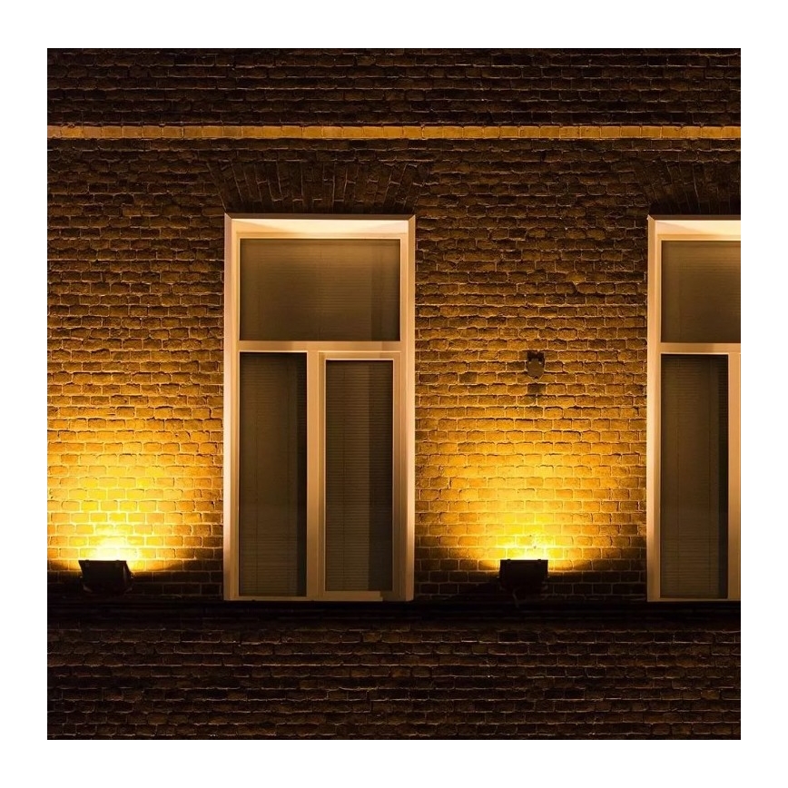 LED Pametni prigušivi RGB reflektor LED/20W/230V IP65 bijela