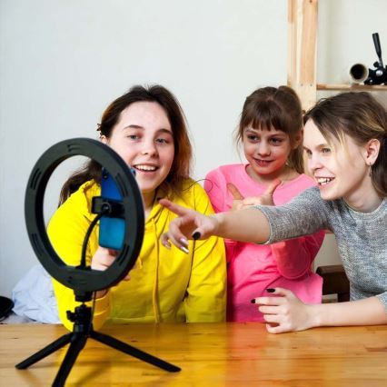 LED prigušivačka s postoljem i držačem za vloganje LED/10W/5V 3200-5500K