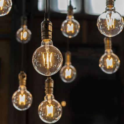 LED Prigušiva žarulja FILAMENT G125 E27/8W/230V 2200K