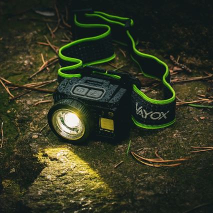 Podesiva punjiva LED čelna svjetiljka sa senzorom i crvenim svjetlom LED/6W/5V/3xAAA IP66 500 lm 1200 mAh