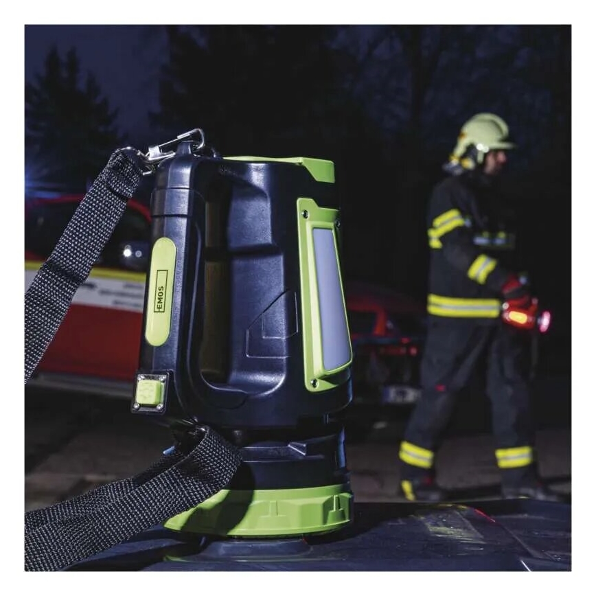 LED Punjiva svjetiljka LED/3,7V IP44 850 lm 8000mAh