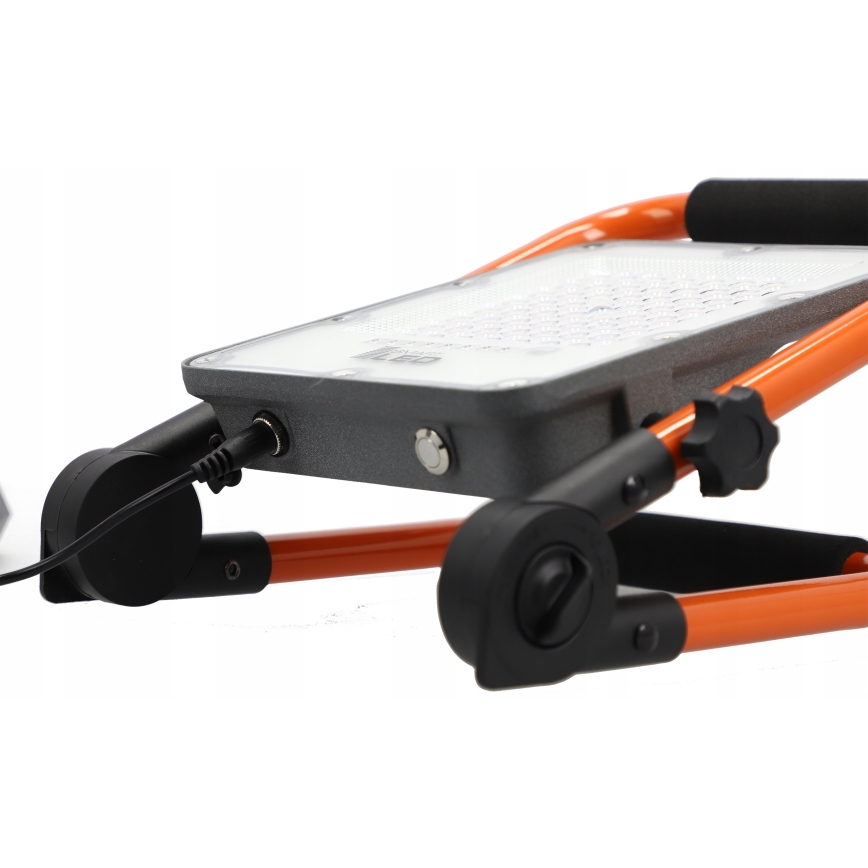 LED punjivi reflektor sa stalkom LED/30W/3,2V 4500K 5000 mAh IP65 narančasta