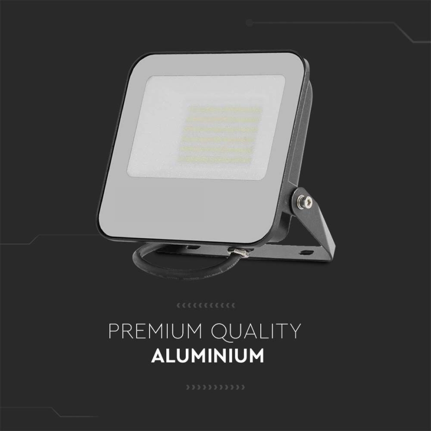 LED Reflektor LED/50W/230V 4000K IP65 crna