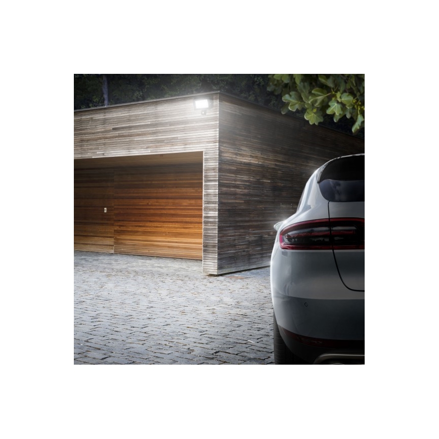 LED Reflektor NOCTIS 2 SMD LED/10W/230V IP65 650lm crna