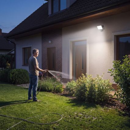 LED reflektor s senzorom pokreta i sumraka TAMBO EVO LED/30W/230V 4000K IP44 crna