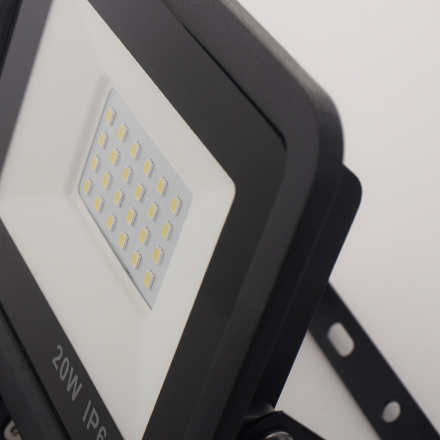 LED Reflektor sa senzorom LED/20W/230V IP65