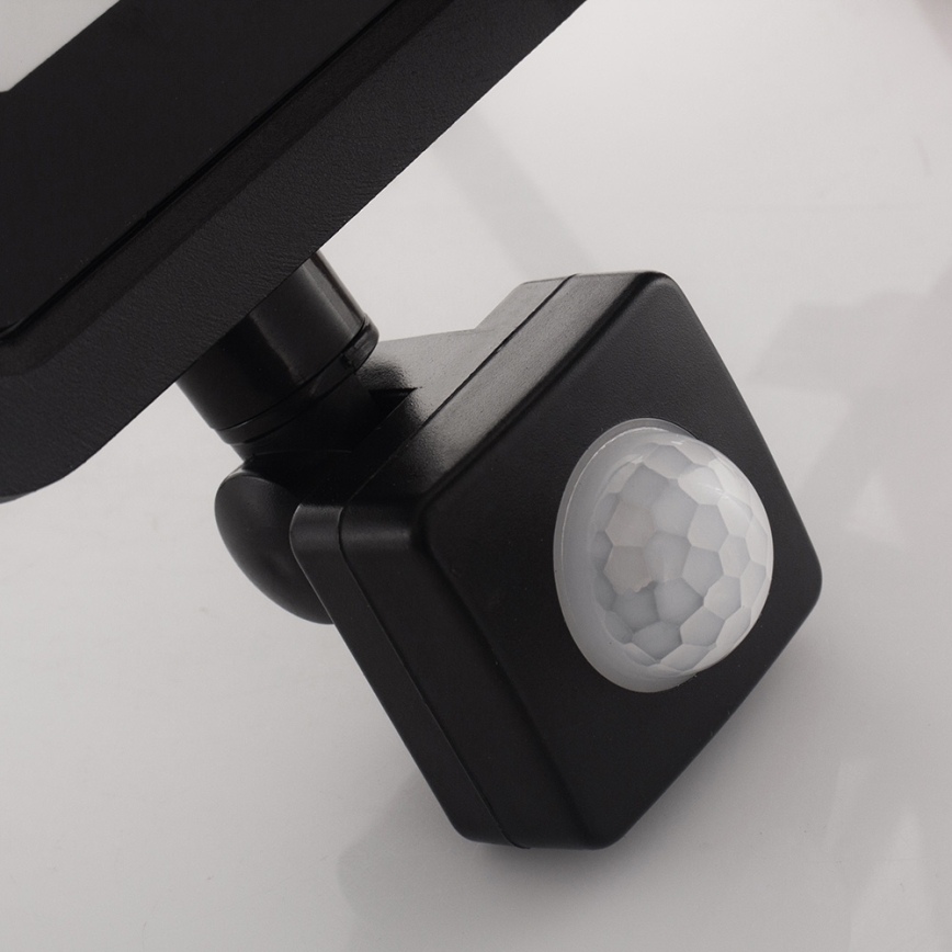 LED Reflektor sa senzorom LED/20W/230V IP65