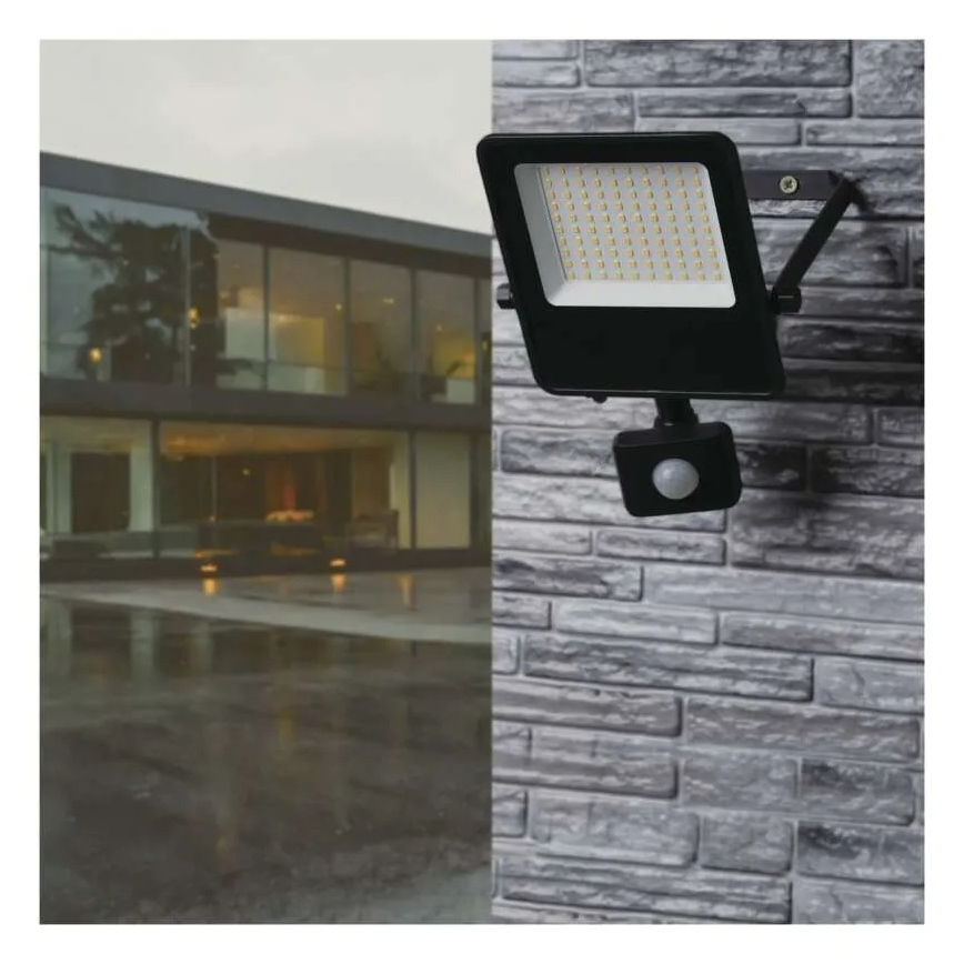 LED Reflektor sa senzorom VISIO LED/50W/230V 4000K IP65
