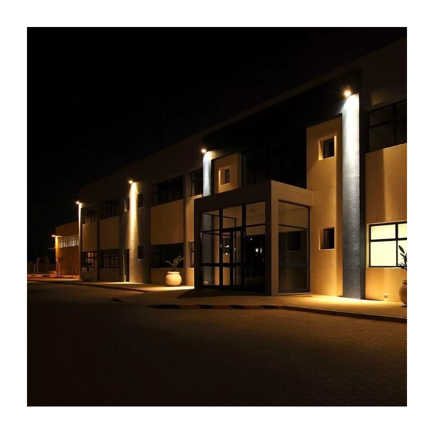 LED Reflektor SAMSUNG CHIP LED/150W/230V 3000K IP65 bijela
