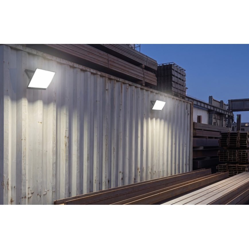 LED reflektor TAMBO EVO LED/100W/230V 4000K IP65 crna
