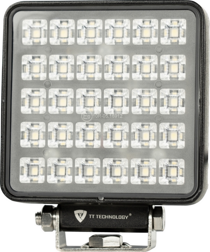 LED Reflektorska svjetiljka za automobil BLACK LED/30W/10-30V IP69 5700K uglast