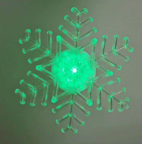 LED RGB božićna dekoracija s usisnom čašicom LED/3xLR44 pahuljica