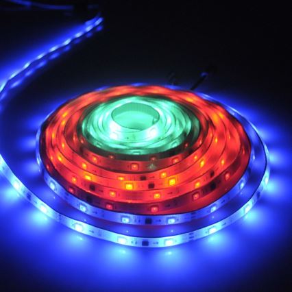 LED RGB Dimabilna traka MAGIC 5 m LED/24W/230V + daljinski upravljač