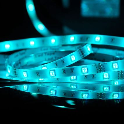 LED RGB Prigušiva vanjska traka 5m LED/14W/12V IP65