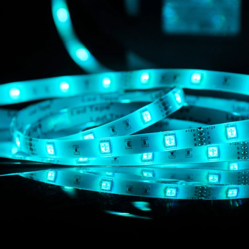 LED RGB Prigušiva vanjska traka 5m LED/14W/12V IP65