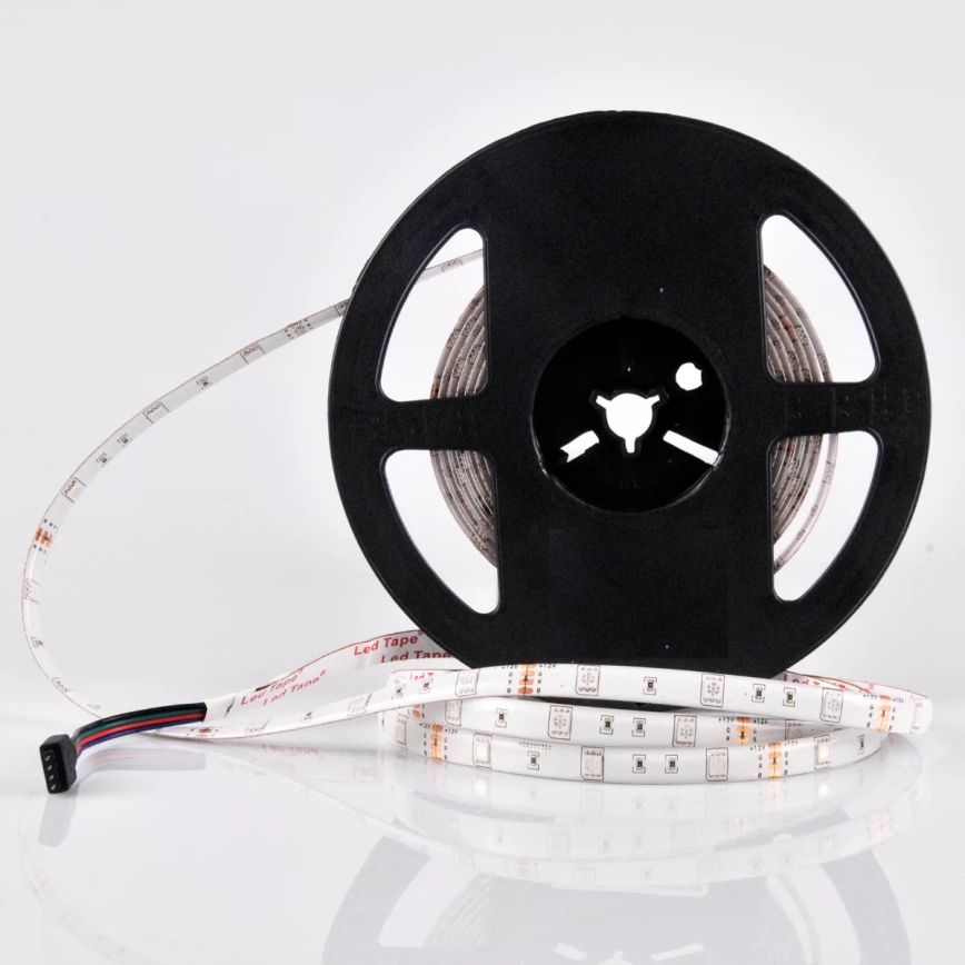 LED RGB Prigušiva vanjska traka 5m LED/14W/12V IP65