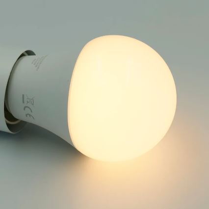 LED RGBW Prigušiva žarulja A60 E27/9W/230V 2700-6500K Wi-Fi Tuya